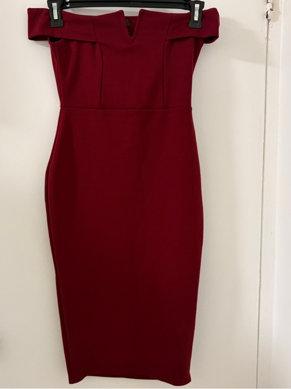 Missguided Off-Shoulder Bodycon Dress in